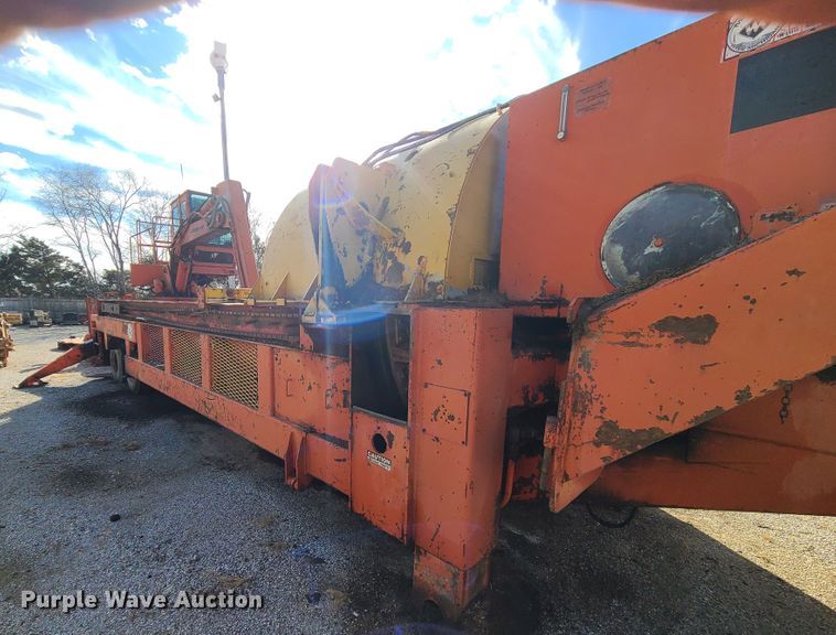 image for item DJ1707 Morbark  waste recycler