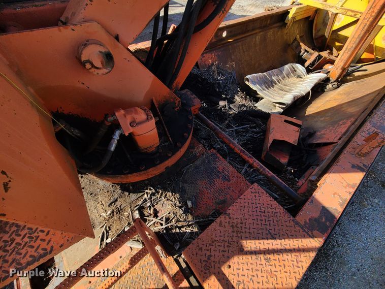 image for item DJ1707 Morbark  waste recycler