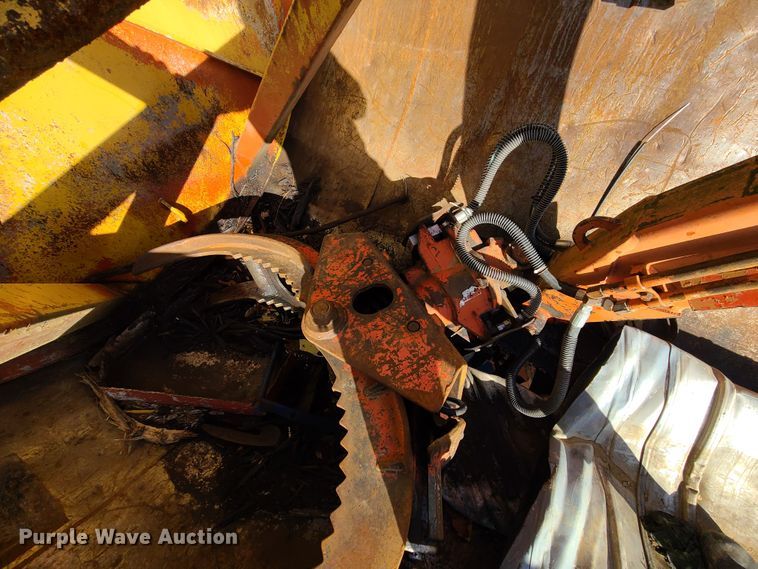 image for item DJ1707 Morbark  waste recycler