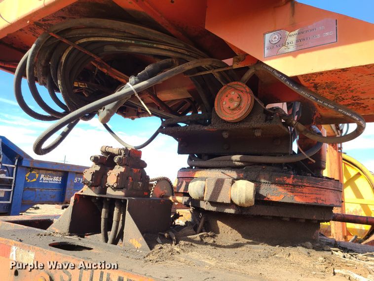 image for item DJ1707 Morbark  waste recycler