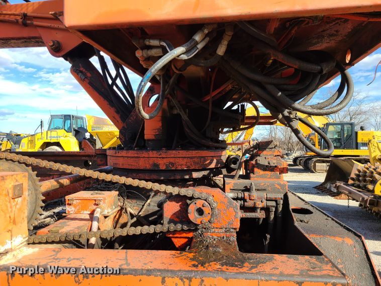 image for item DJ1707 Morbark  waste recycler