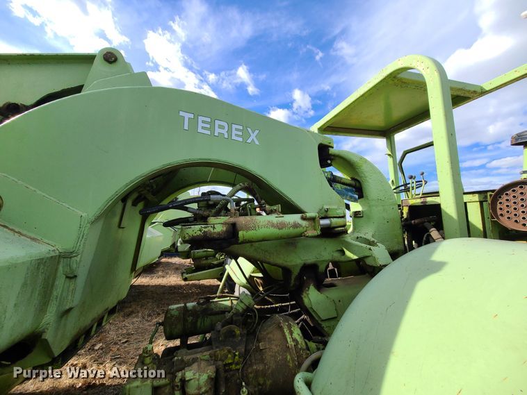 image for item DJ1710 1983 Terex TS-14B  conventional scraper