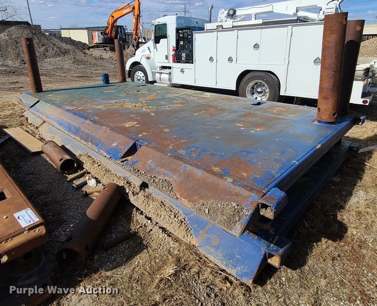 image for item DJ1711 Trench box