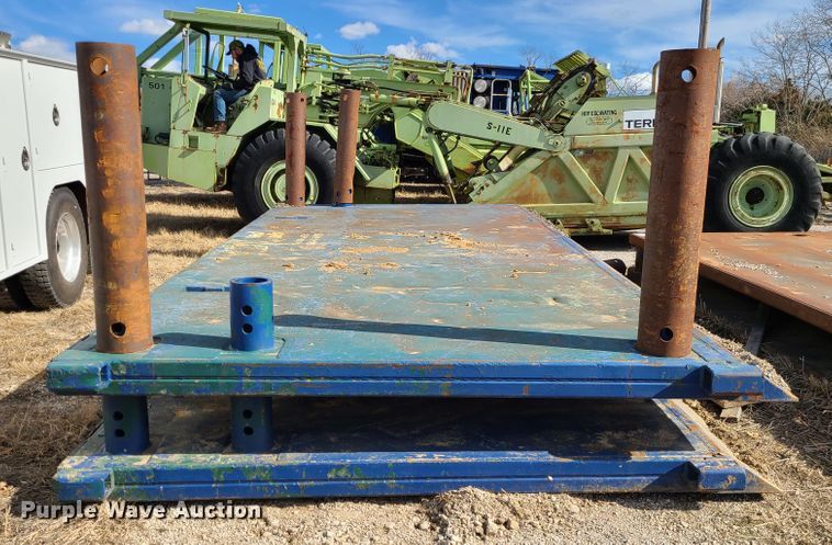 image for item DJ1711 Trench box