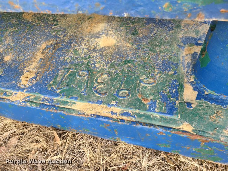 image for item DJ1711 Trench box