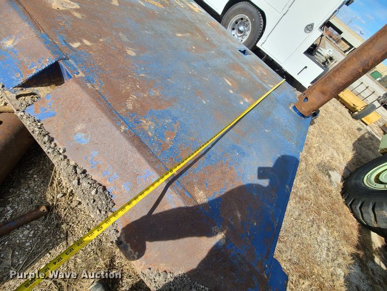 image for item DJ1711 Trench box