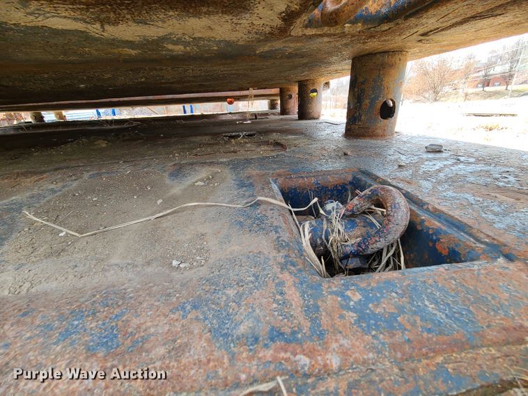 image for item DJ1712 Trench box