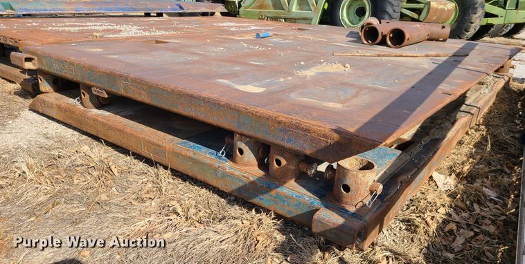 image for item DJ1713 Trench box