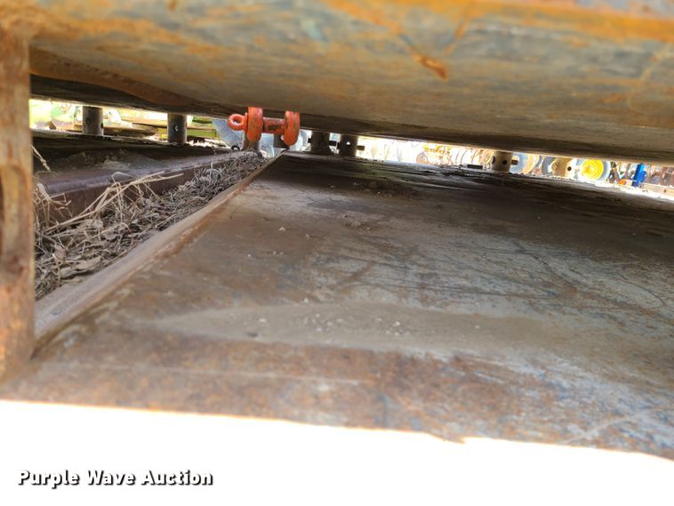 image for item DJ1713 Trench box