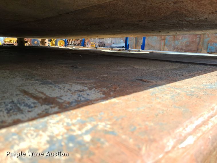 image for item DJ1713 Trench box