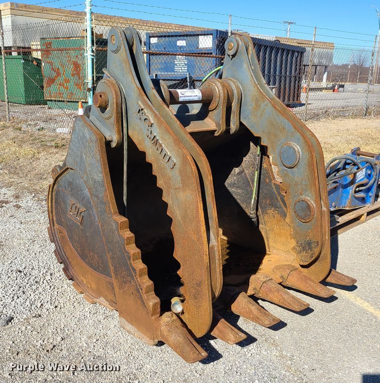 image for item DJ1715 TAG  60" W grapple bucket