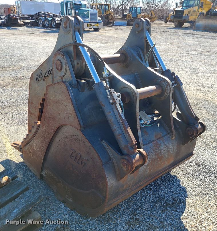 image for item DJ1715 TAG  60" W grapple bucket