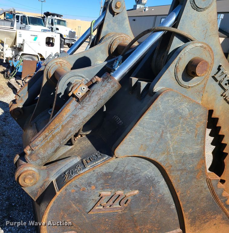 image for item DJ1715 TAG  60" W grapple bucket