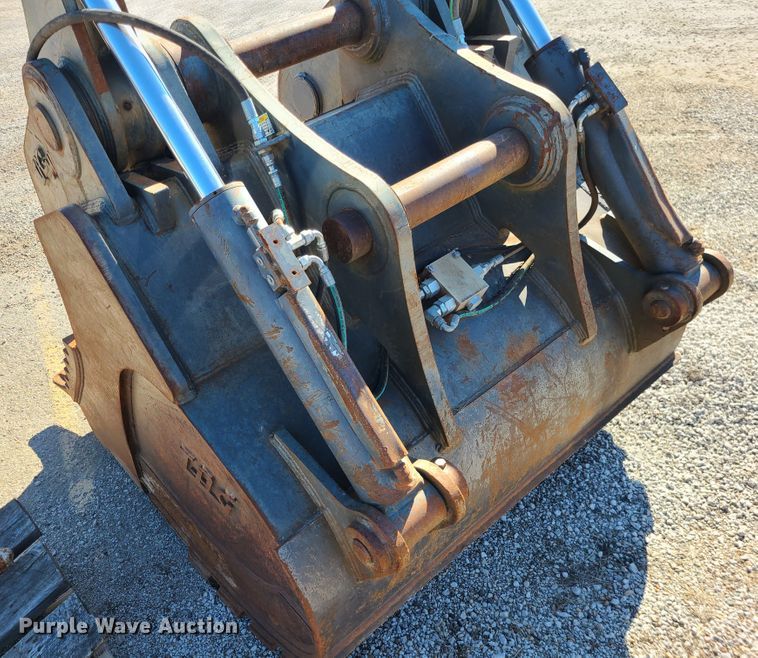 image for item DJ1715 TAG  60" W grapple bucket