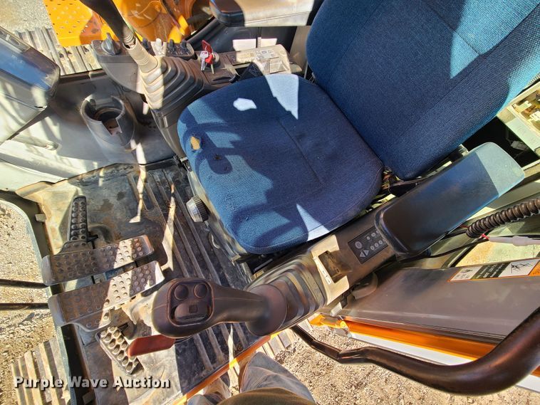 image for item DJ1716 2007 Hitachi ZX225USLC  excavator