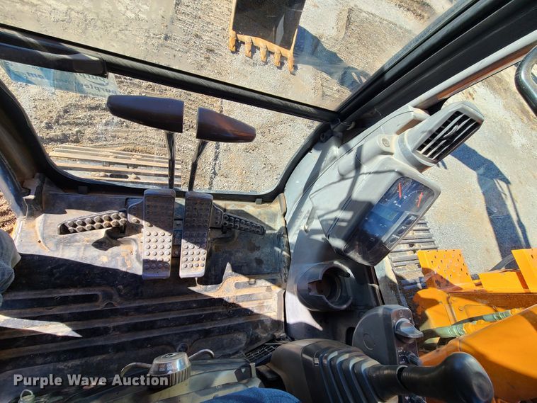 image for item DJ1716 2007 Hitachi ZX225USLC  excavator