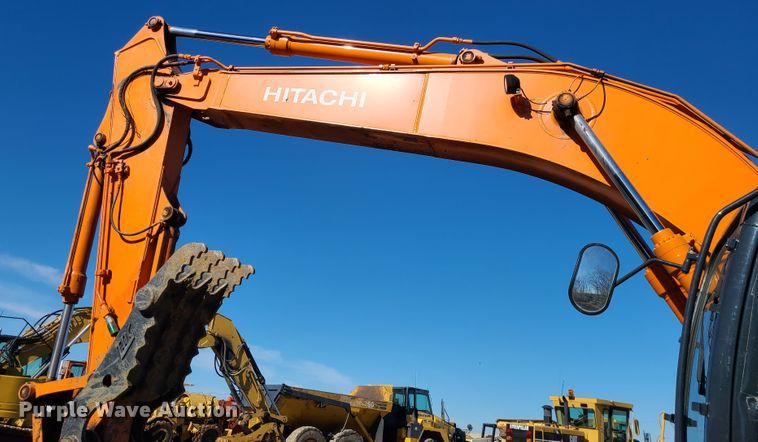 image for item DJ1716 2007 Hitachi ZX225USLC  excavator