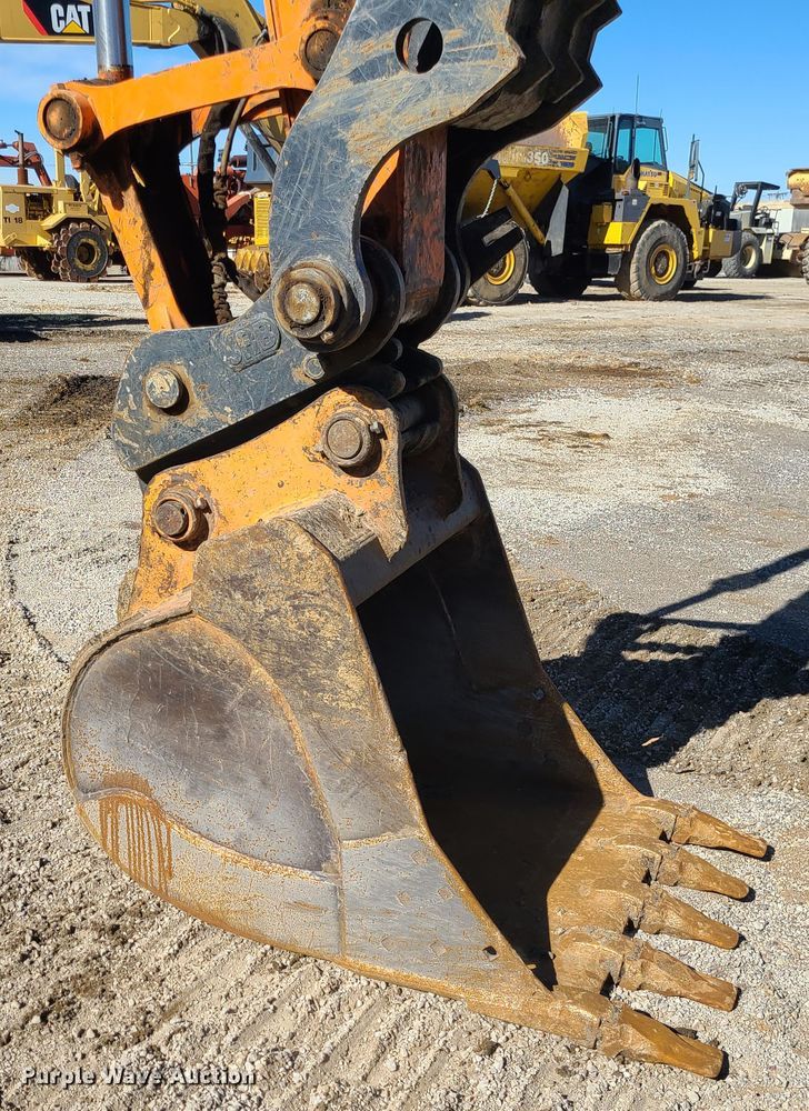 image for item DJ1716 2007 Hitachi ZX225USLC  excavator