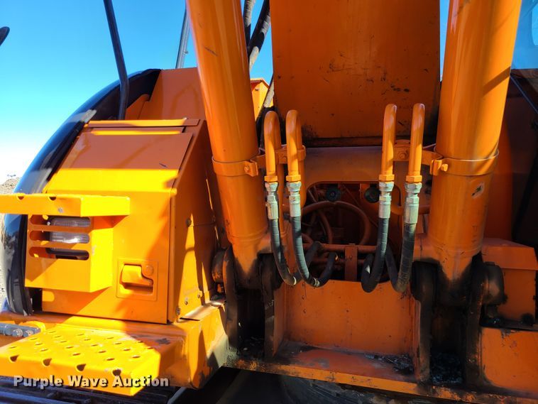 image for item DJ1716 2007 Hitachi ZX225USLC  excavator