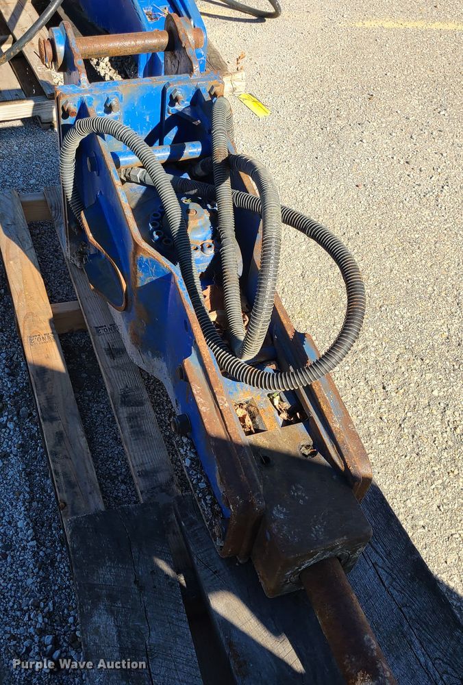 image for item DJ1717 Tramac TE2000  breaker