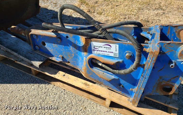 image for item DJ1717 Tramac TE2000  breaker