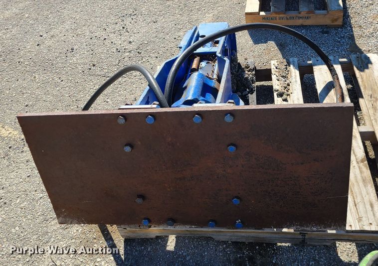 image for item DJ1718 Tramac TE2000  breaker