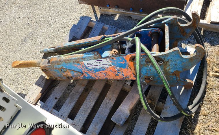 image for item DJ1719 Stanley  breaker