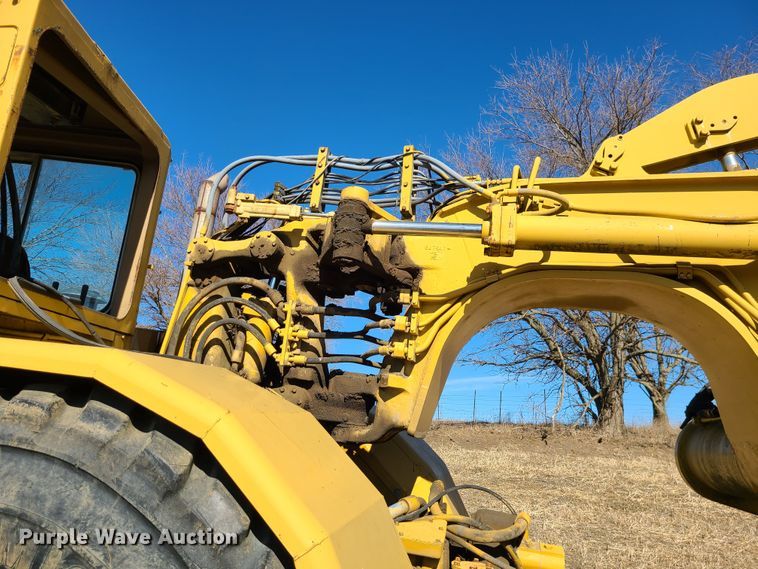 image for item DJ1722 1984 Caterpillar 627B  conventional scraper