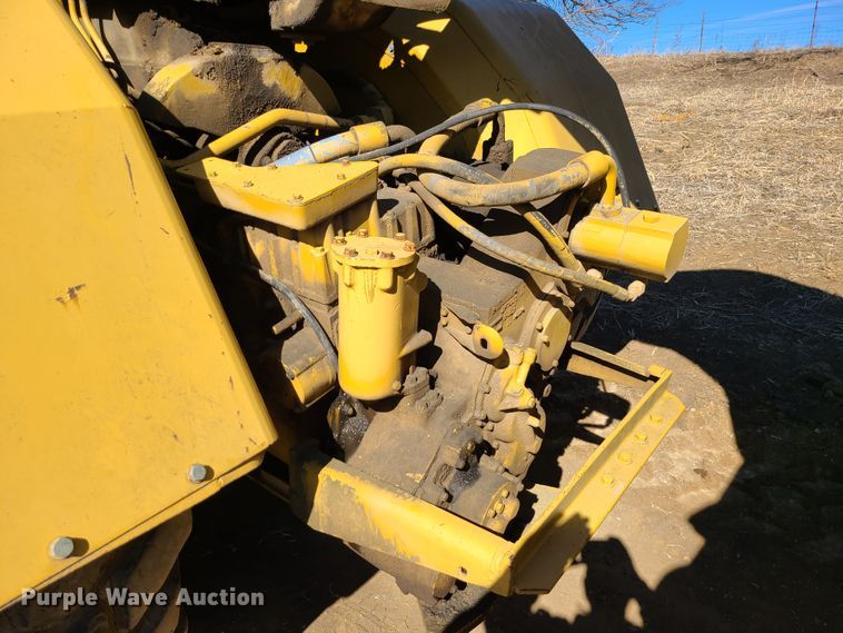 image for item DJ1722 1984 Caterpillar 627B  conventional scraper