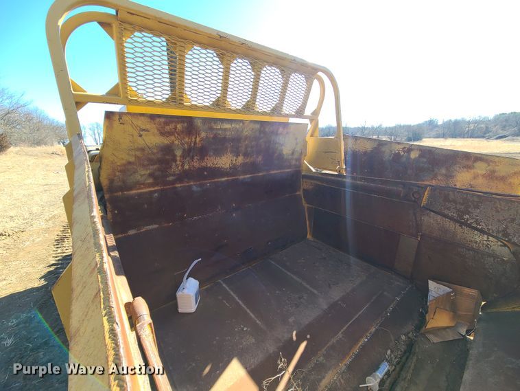 image for item DJ1722 1984 Caterpillar 627B  conventional scraper