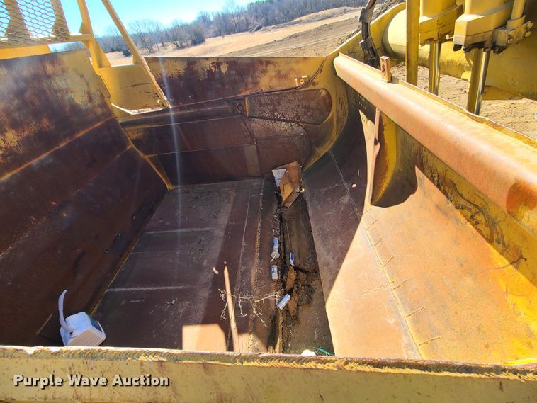 image for item DJ1722 1984 Caterpillar 627B  conventional scraper