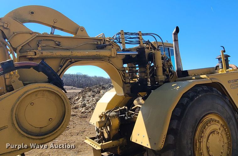 image for item DJ1722 1984 Caterpillar 627B  conventional scraper