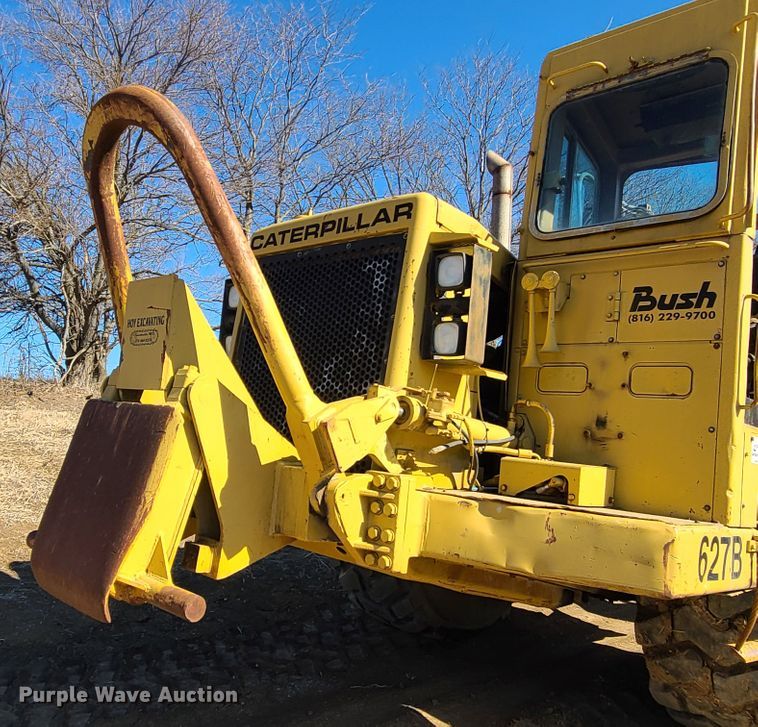 image for item DJ1722 1984 Caterpillar 627B  conventional scraper