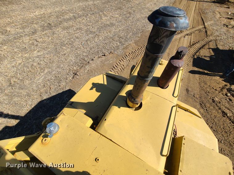 image for item DJ1722 1984 Caterpillar 627B  conventional scraper