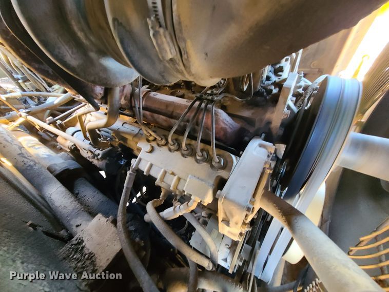 image for item DJ1722 1984 Caterpillar 627B  conventional scraper