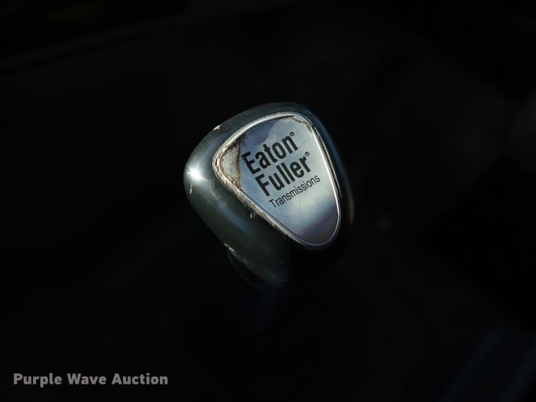 image for item DK3560 2000 Sterling LT7500  flatbed truck