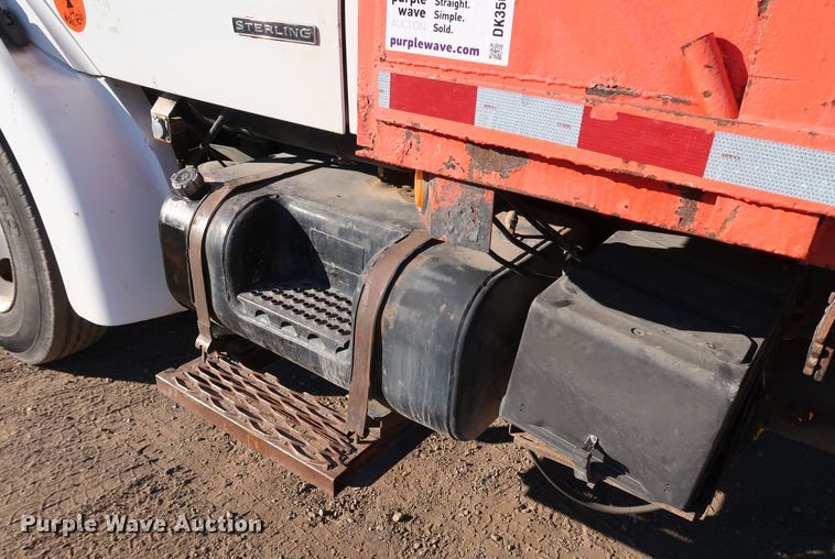 image for item DK3560 2000 Sterling LT7500  flatbed truck