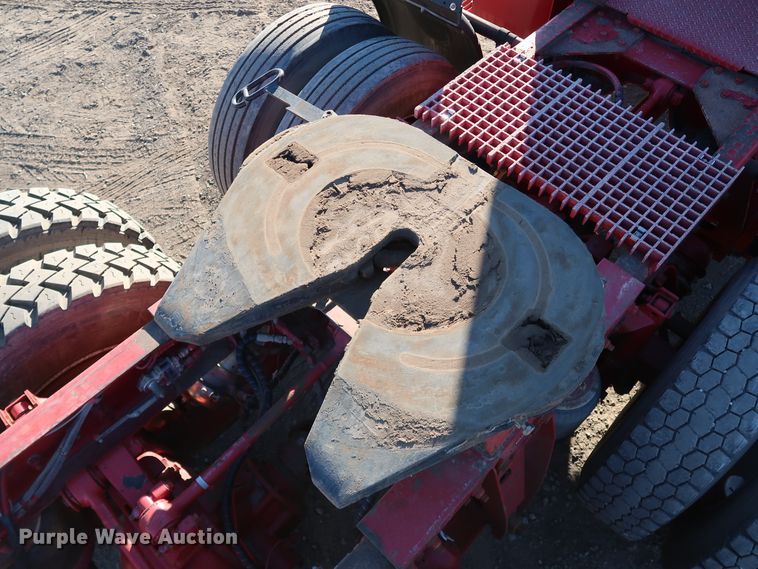 image for item DK3563 2004 Kenworth T800  semi truck