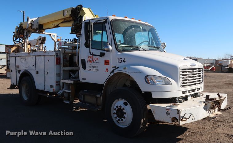 image for item DK3564 2006 Freightliner M2 106  digger derrick truck