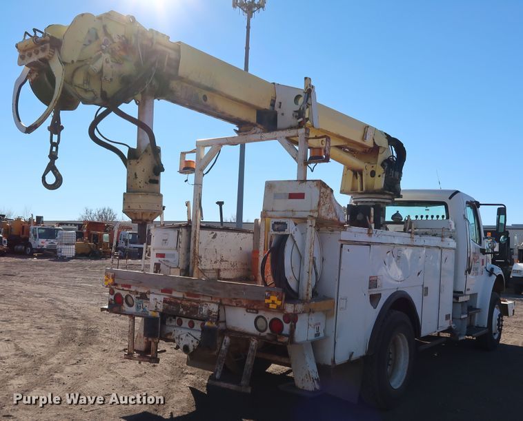 image for item DK3564 2006 Freightliner M2 106  digger derrick truck