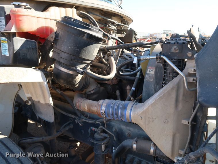 image for item DK3564 2006 Freightliner M2 106  digger derrick truck