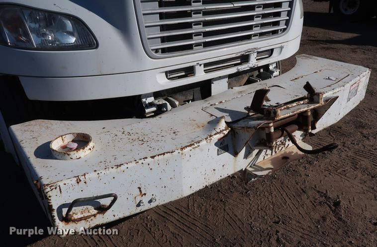 image for item DK3564 2006 Freightliner M2 106  digger derrick truck