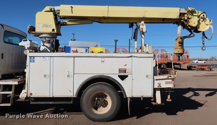 image for item DK3564 2006 Freightliner M2 106  digger derrick truck