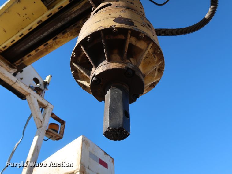 image for item DK3564 2006 Freightliner M2 106  digger derrick truck