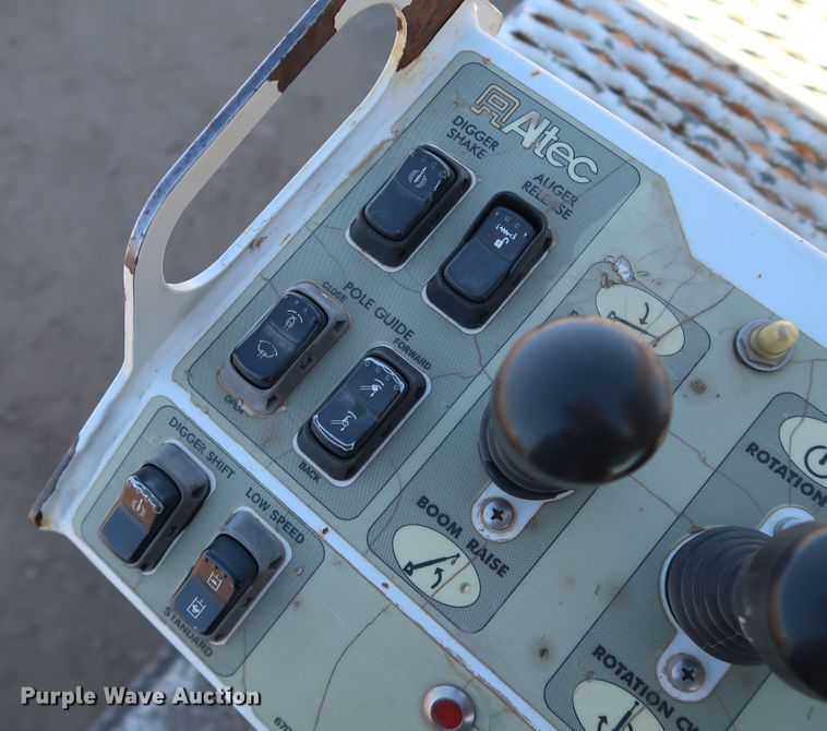 image for item DK3564 2006 Freightliner M2 106  digger derrick truck