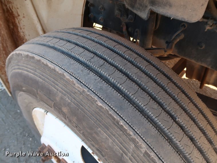 image for item DK3564 2006 Freightliner M2 106  digger derrick truck