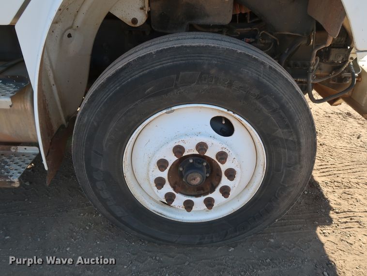 image for item DK3564 2006 Freightliner M2 106  digger derrick truck