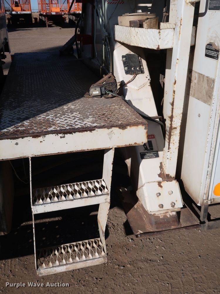 image for item DK3564 2006 Freightliner M2 106  digger derrick truck