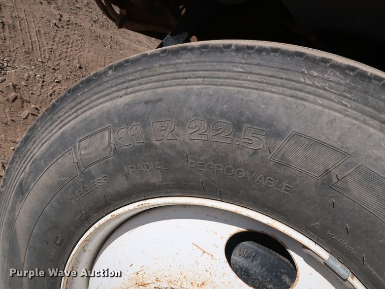 image for item DK3564 2006 Freightliner M2 106  digger derrick truck