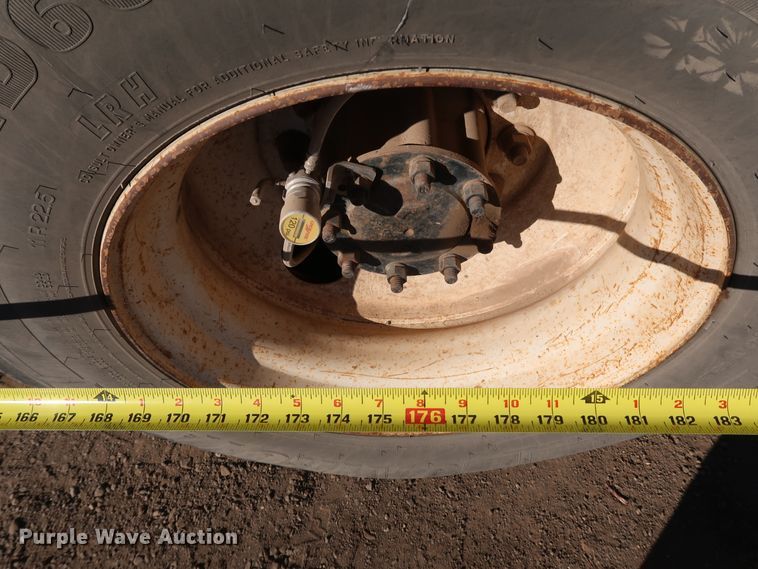 image for item DK3564 2006 Freightliner M2 106  digger derrick truck